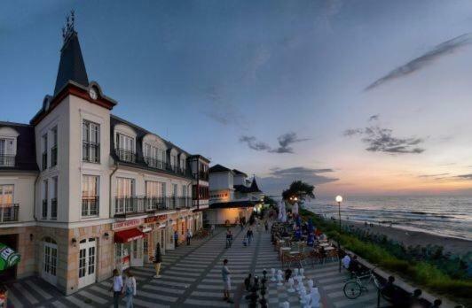 Zachod Slonca Apartments เมียลโน ภายนอก รูปภาพ